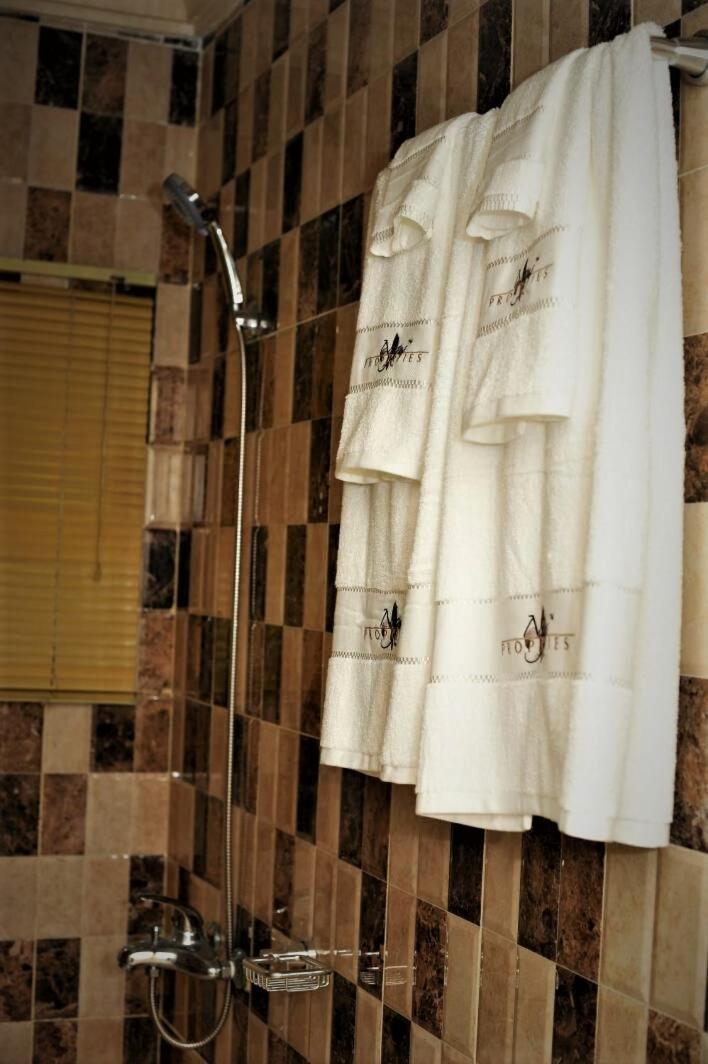 Nigus House Lekki Hotel Lagos Luaran gambar